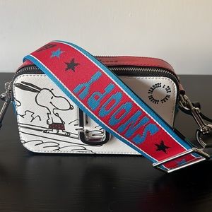 Marc Jacobs x Peanuts Snapshot Crossbody